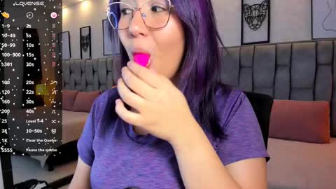 Emily online show from 02-13-25, 04:54