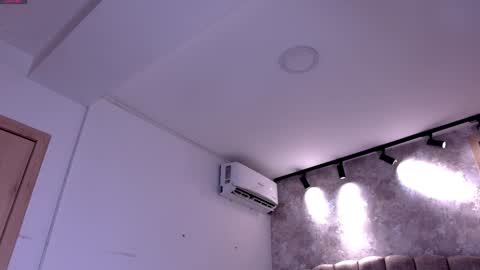  emily valentina     online show from 09-25-25, 01:42