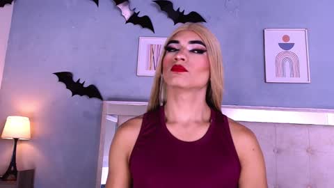 emily_castillo1_ online show from 11-28-25, 04:37