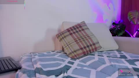 Emily online show from 05-29-26, 05:49