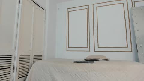 Snapshot of emily_gaviria1 chatting on 02-24-26, 12:14 emily_gaviria1 online show from 02-24-26, 12:14