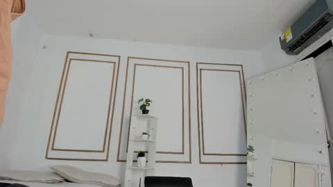 Snapshot of emily_gaviria1 chatting on 03-15-26, 12:22 emily_gaviria1 online show from 03-15-26, 12:22