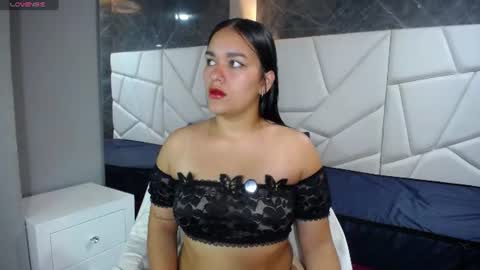 Snapshot of emily_gomez159 chatting on 07-31-26, 11:31 Emily online show from 07-31-26, 11:31