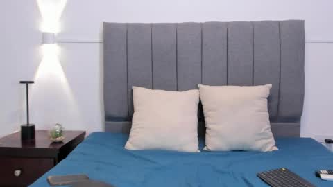 emily_jonhson online show from 05-06-26, 08:47