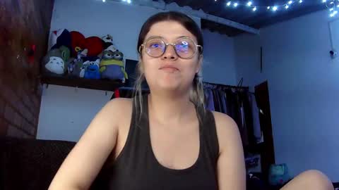 Julieta online show from 03-04-25, 05:24