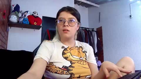 Julieta online show from 03-10-25, 06:01