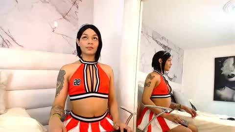 emily lady20  Independient modelIndependiente online show from 05-11-26, 12:00
