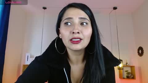 Snapshot of emily_leinn chatting on 02-16-25, 02:21 E M I L Y online show from 02-16-25, 02:21