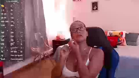 emily leroy. online show from 09-09-25, 12:48