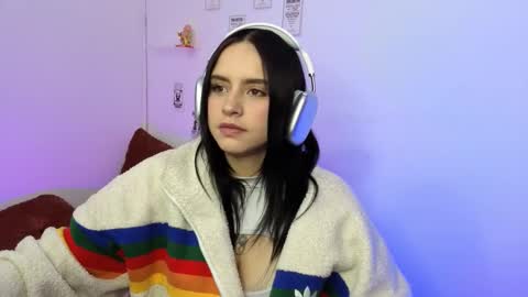 Emily Lindey online show from 02-07-26, 02:26