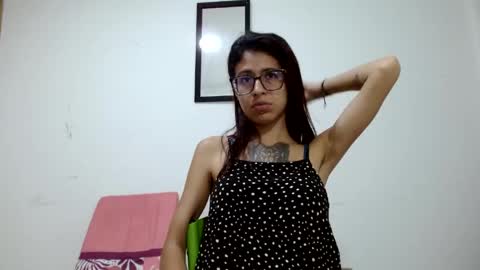 Emily online show from 05-08-26, 06:35