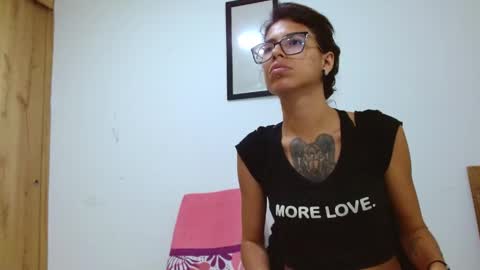 Emily online show from 06-08-26, 01:28