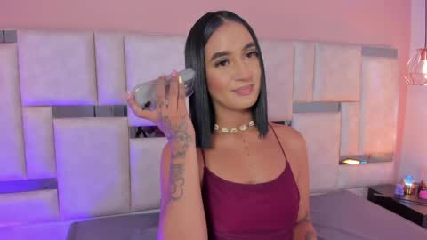 emily_luve online show from 05-13-26, 07:55