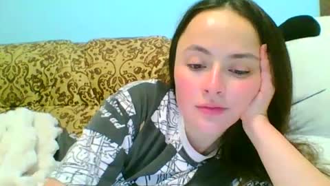 emily_morning_dew online show from 12-30-24, 08:36
