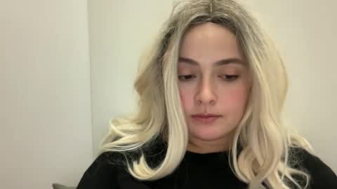 emily_morning_dew online show from 10-08-25, 04:48