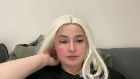 emily_morning_dew online show from 11-09-25, 07:12