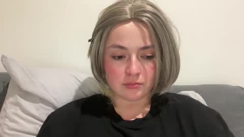 Snapshot of emily_morning_dew chatting on 05-11-26, 06:49 emily_morning_dew online show from 05-11-26, 06:49