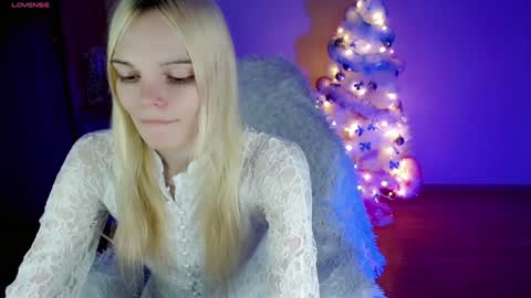 Lia online show from 12-26-24, 02:59
