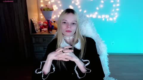 Lia online show from 02-23-25, 03:02