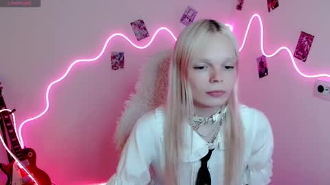 Lia online show from 09-21-25, 07:48