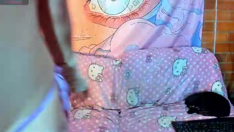 emily_salvatore online show from 06-18-26, 05:17