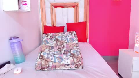 Emily online show from 01-28-25, 03:04