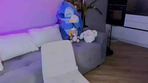 emily shepard online show from 07-09-26, 02:15