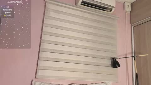 Emily online show from 10-08-25, 11:52