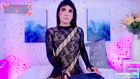 Emily. online show from 01-08-26, 03:42