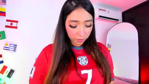 emily_walker4 online show from 06-21-26, 02:25