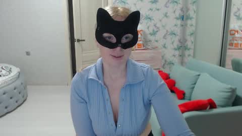 Emily online show from 05-22-26, 05:29