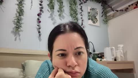 Emily Alexa online show from 09-10-25, 12:16