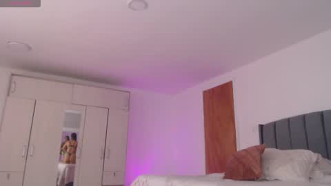 Emily online show from 02-19-26, 06:26