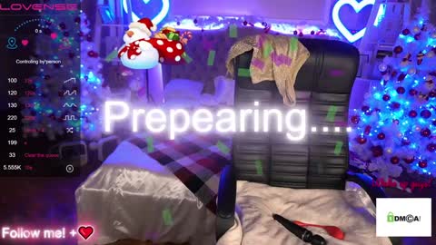 Snapshot of emilycandys chatting on 12-31-24, 08:04 Emy online show from 12-31-24, 08:04
