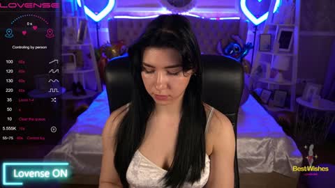 Snapshot of emilycandys chatting on 01-27-25, 09:55 Emy online show from 01-27-25, 09:55