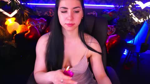 Snapshot of emilycandys chatting on 02-13-25, 06:52 Emy online show from 02-13-25, 06:52
