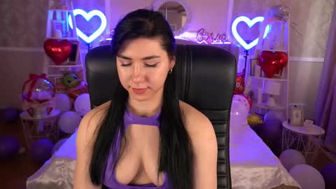 Snapshot of emilycandys chatting on 02-17-25, 09:46 Emy online show from 02-17-25, 09:46