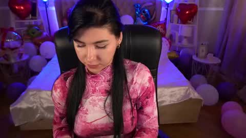 Snapshot of emilycandys chatting on 02-17-25, 12:48 Emy online show from 02-17-25, 12:48