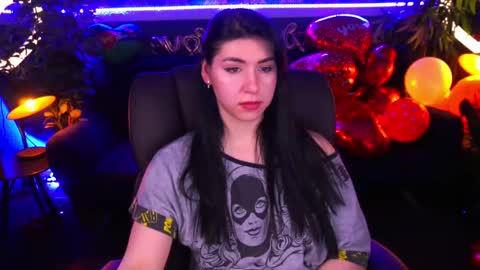 Snapshot of emilycandys chatting on 02-20-25, 10:59 Emy online show from 02-20-25, 10:59