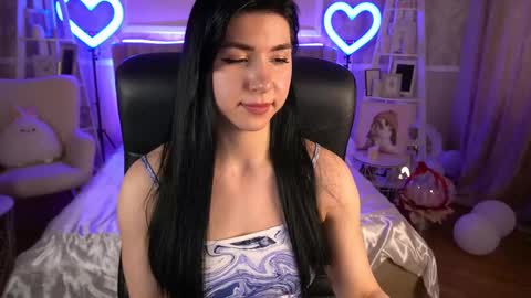 Snapshot of emilycandys chatting on 03-03-25, 10:28 Emy online show from 03-03-25, 10:28