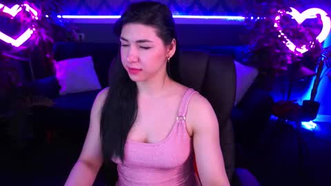 Snapshot of emilycandys chatting on 03-07-25, 06:46 Emy online show from 03-07-25, 06:46