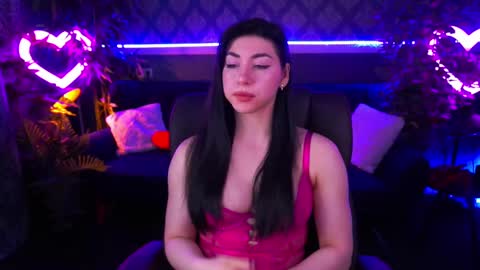 Snapshot of emilycandys chatting on 03-08-25, 08:11 Emy online show from 03-08-25, 08:11