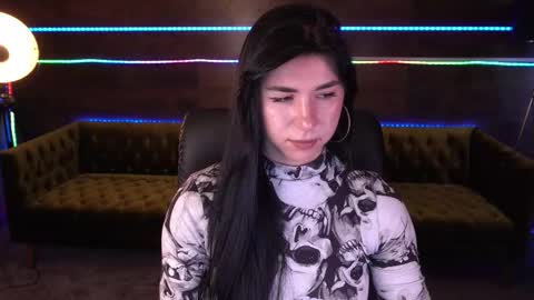 Snapshot of emilycandys chatting on 09-11-25, 06:13 Emy online show from 09-11-25, 06:13