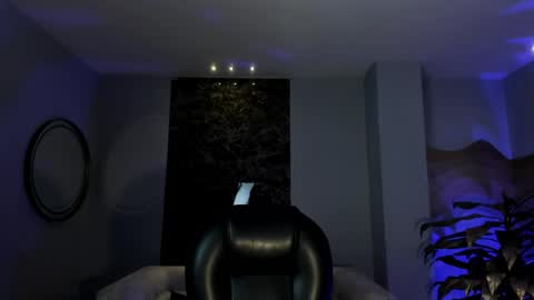 Snapshot of emilycarterr_ chatting on 03-31-26, 11:32 Emily Carter online show from 03-31-26, 11:32