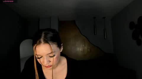 Snapshot of emilycarterr_ chatting on 05-08-26, 10:42 Emily Carter online show from 05-08-26, 10:42
