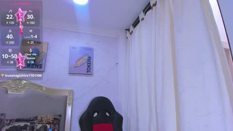 Snapshot of emilycastro_ chatting on 01-20-25, 05:37 Emily online show from 01-20-25, 05:37
