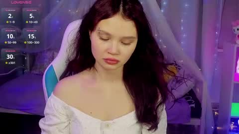 Emilyhaves online show from 05-05-26, 09:28