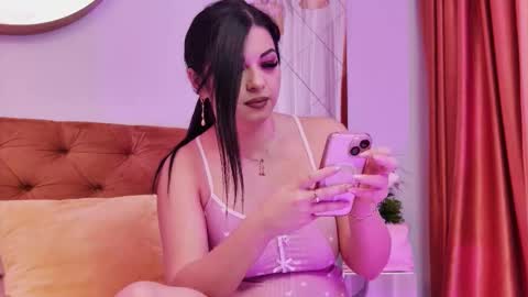 Emily online show from 10-11-25, 04:33