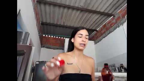 Camila online show from 09-19-25, 06:19