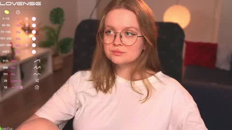 Emily  online show from 02-08-25, 06:12